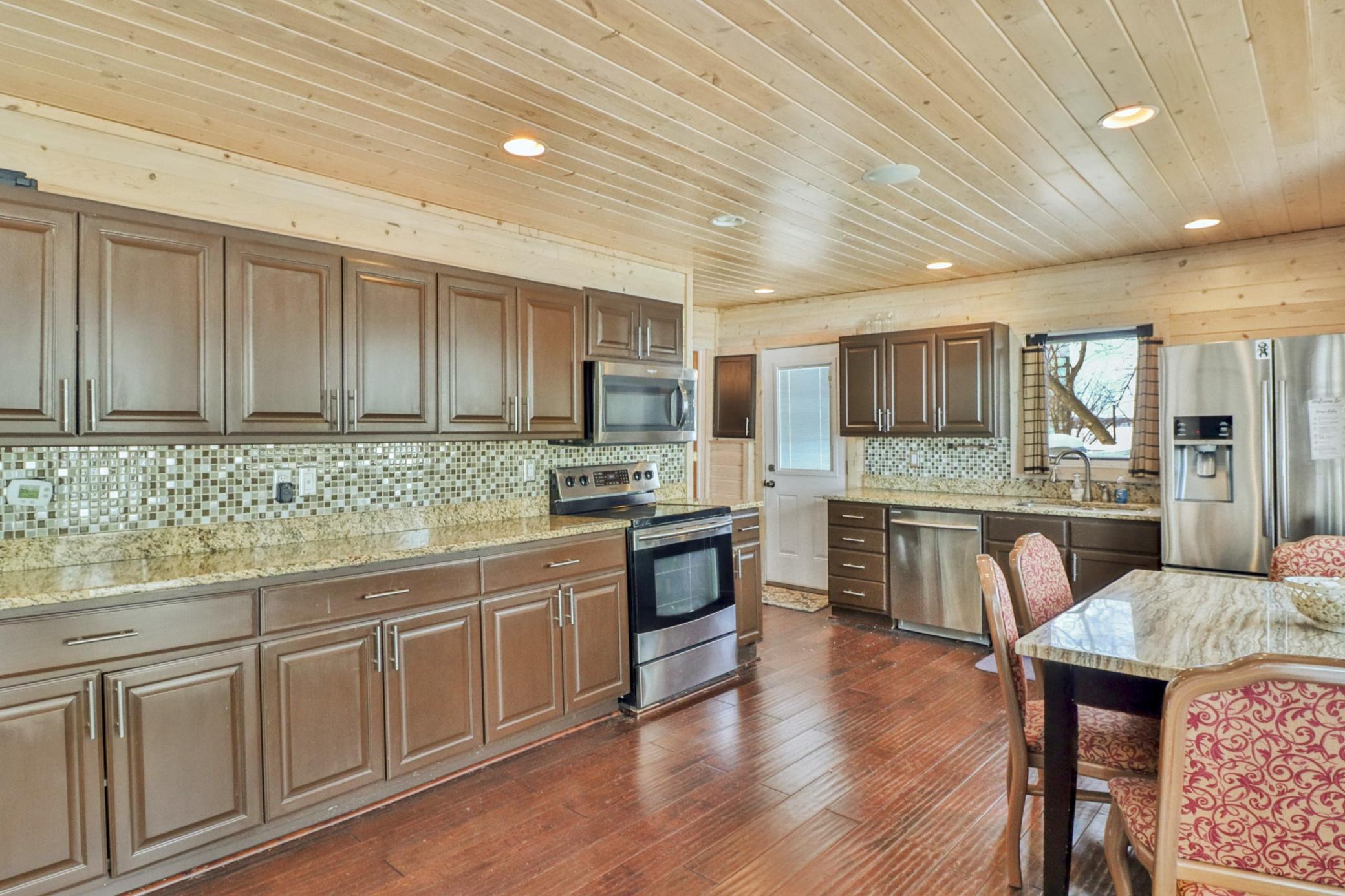 50412 Anderson Beach Trail