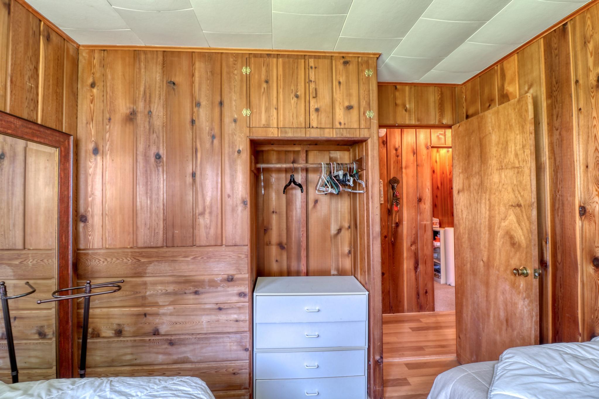 51256 County Highway 9