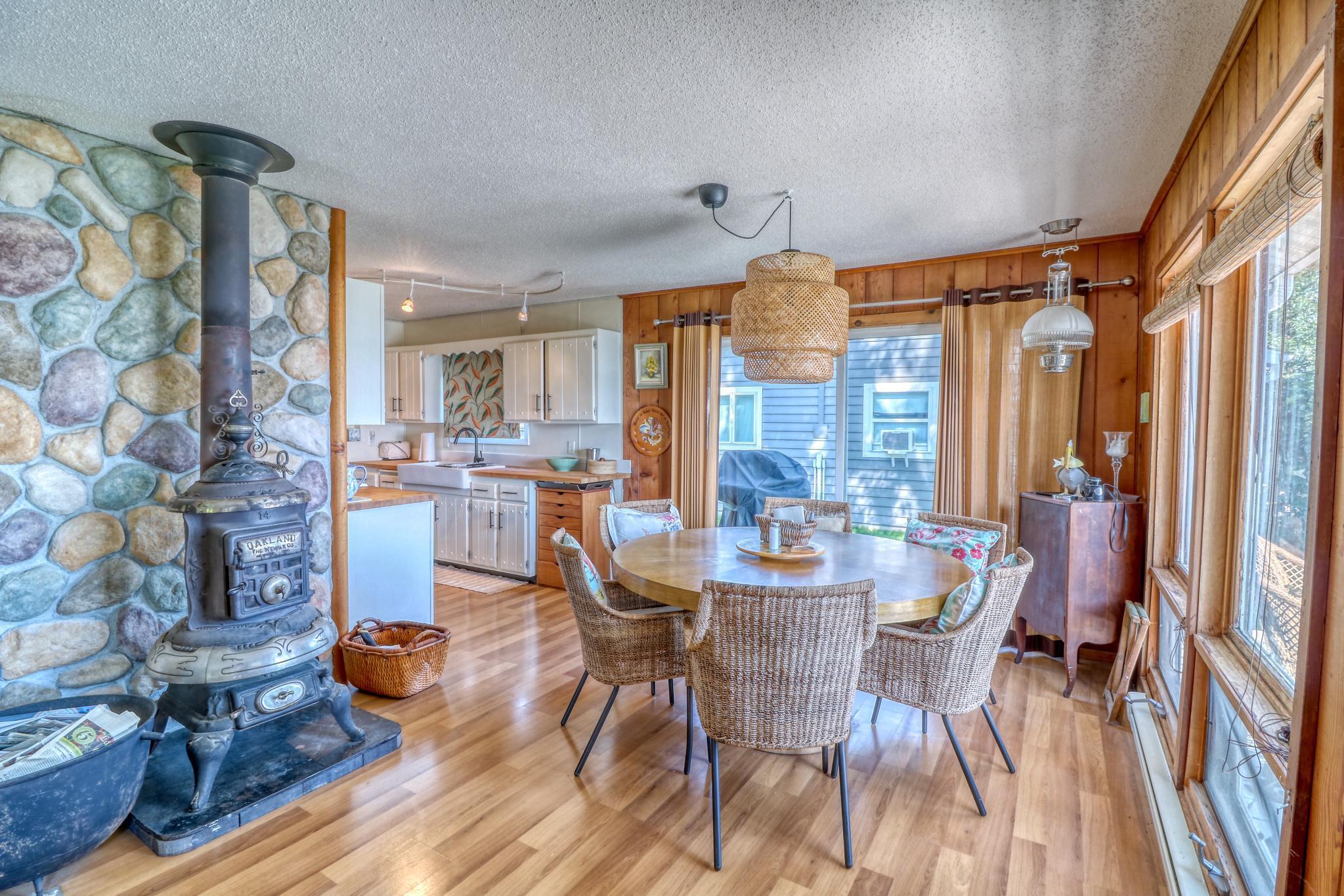 51256 County Highway 9