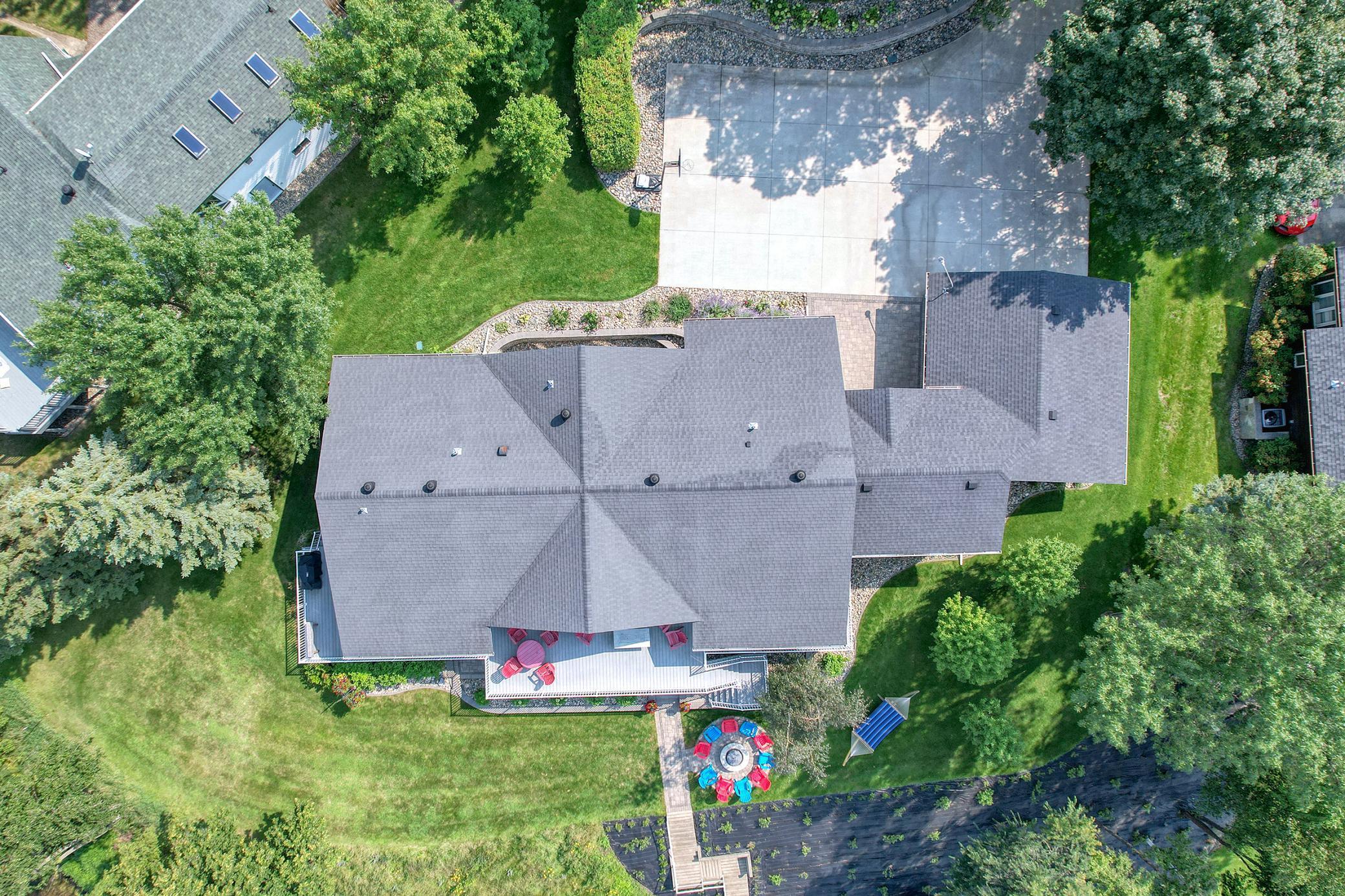 22623 Knollwood Lane