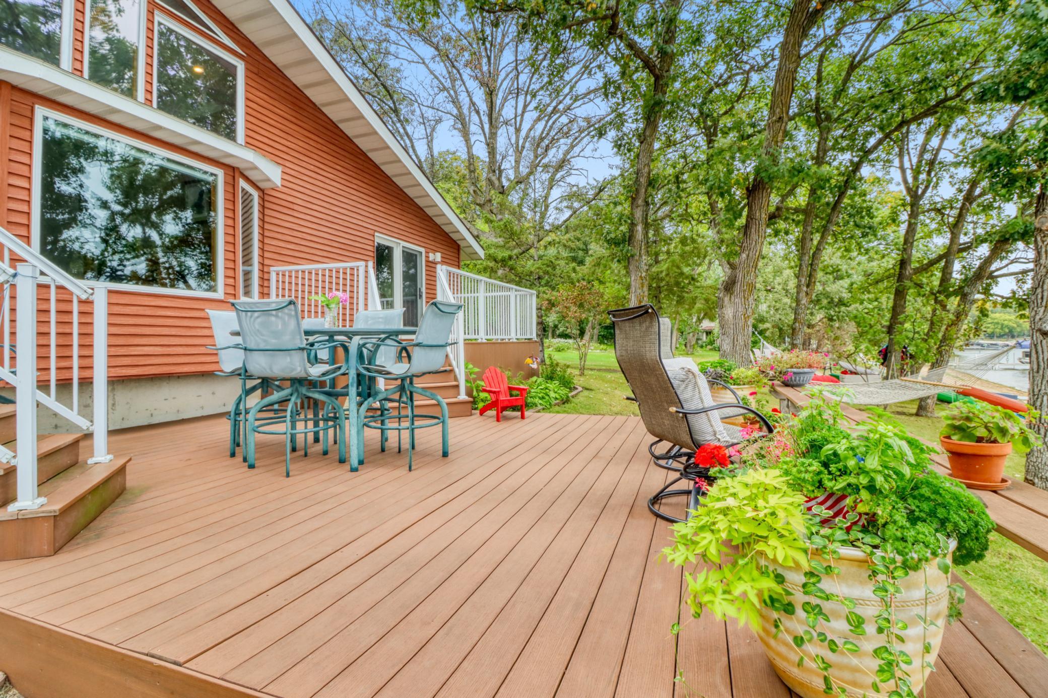 23093 Roosevelt Beach Lane