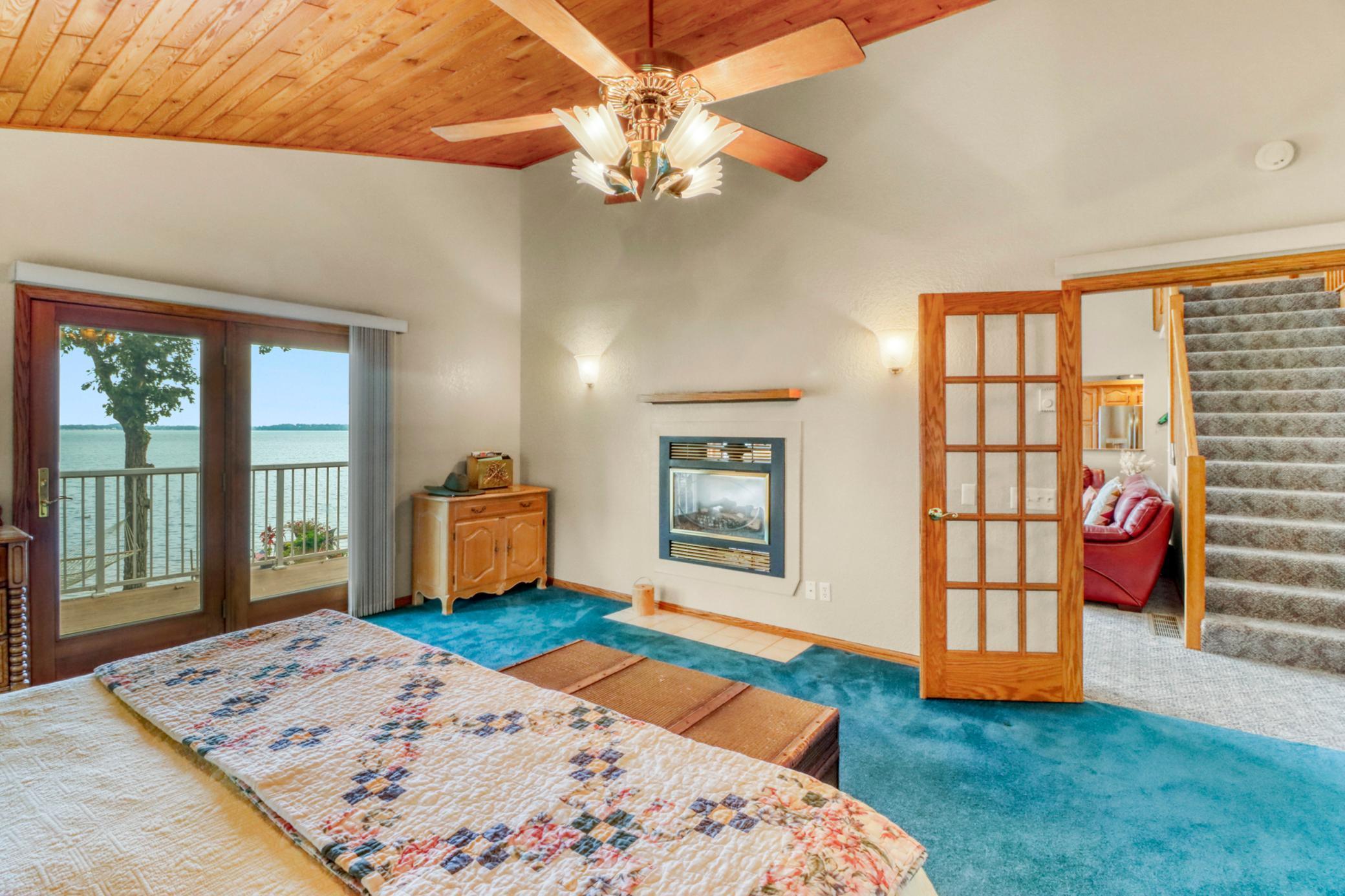 23093 Roosevelt Beach Lane