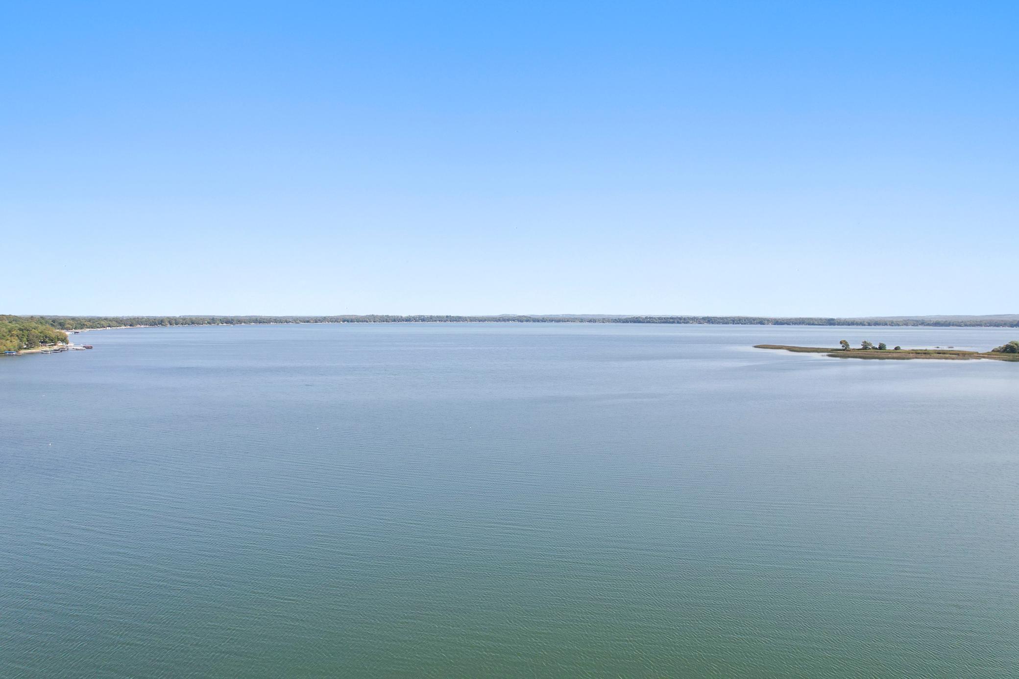 23093 Roosevelt Beach Lane