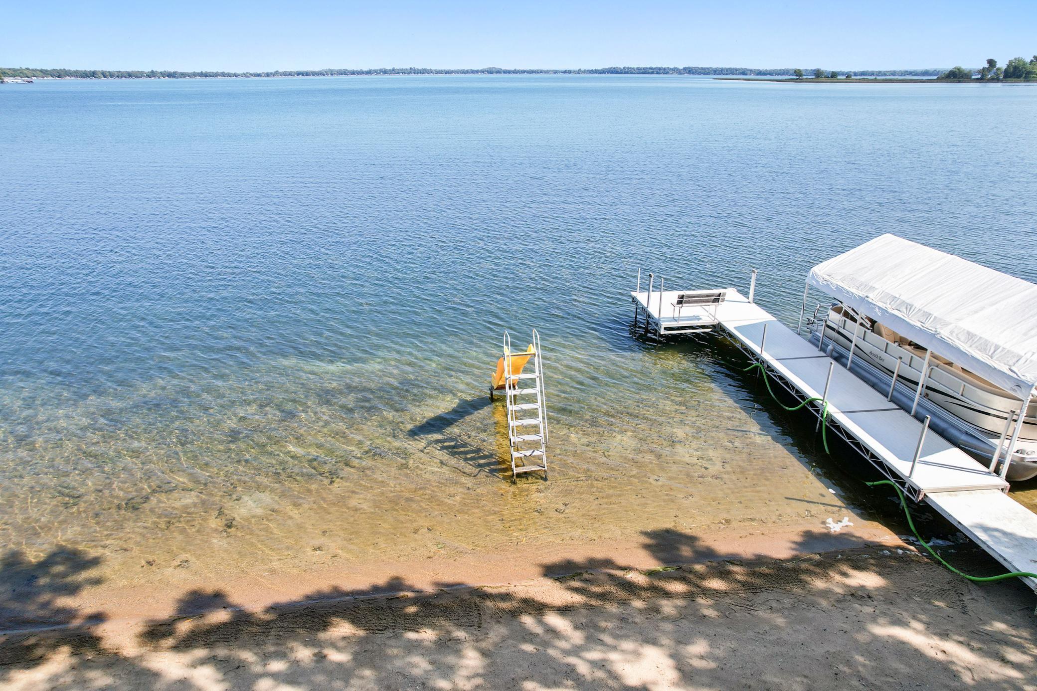 23093 Roosevelt Beach Lane