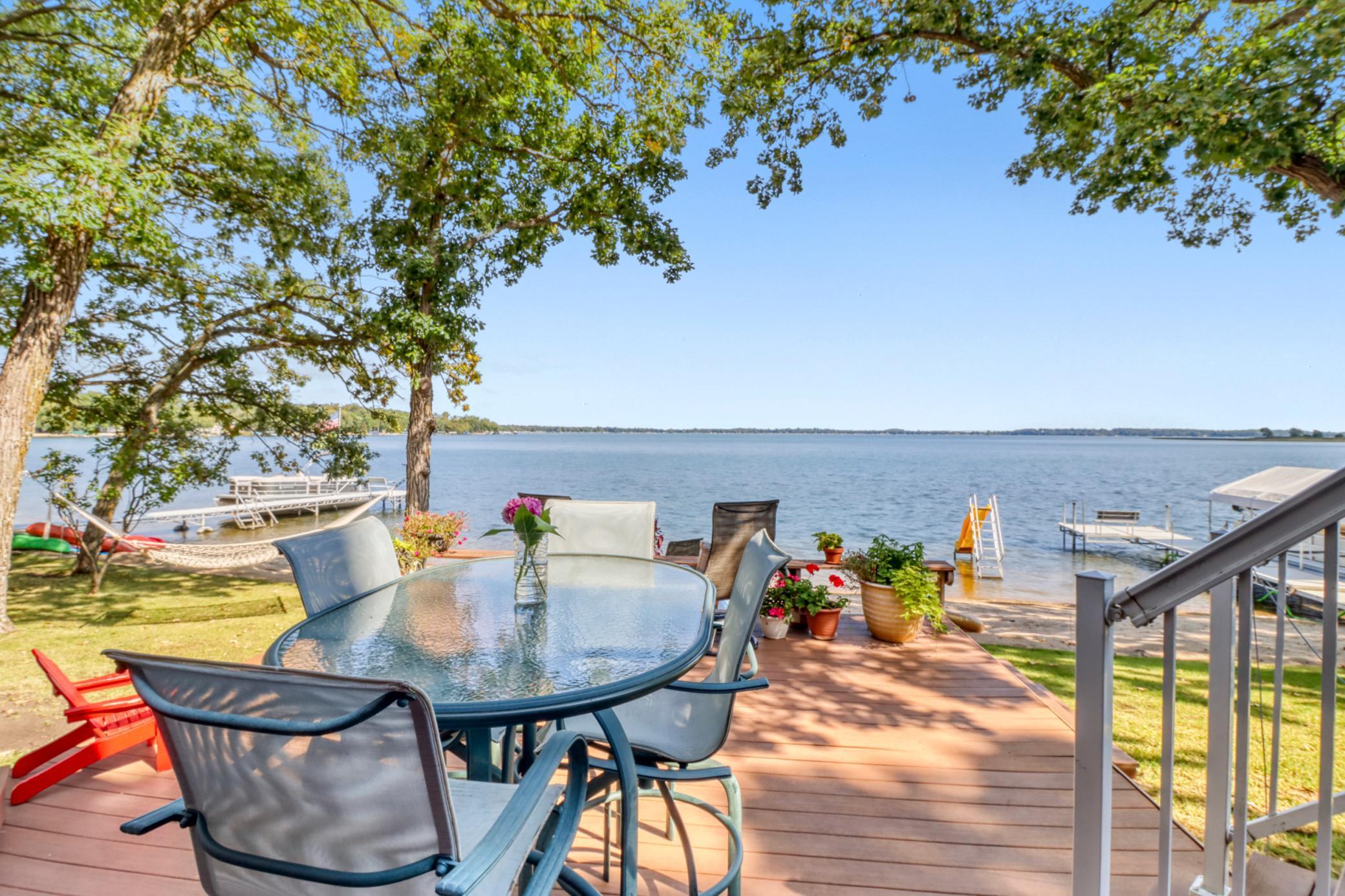 23093 Roosevelt Beach Lane