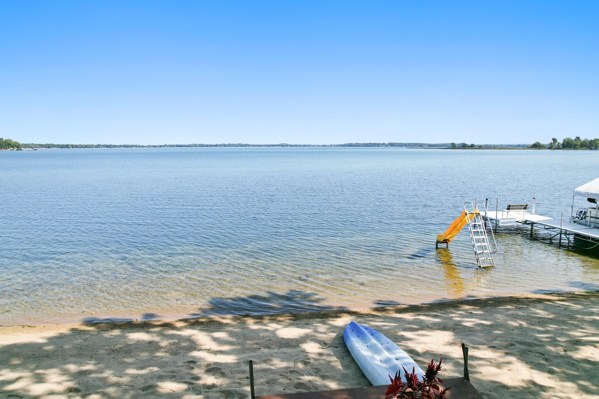 23093 Roosevelt Beach Lane