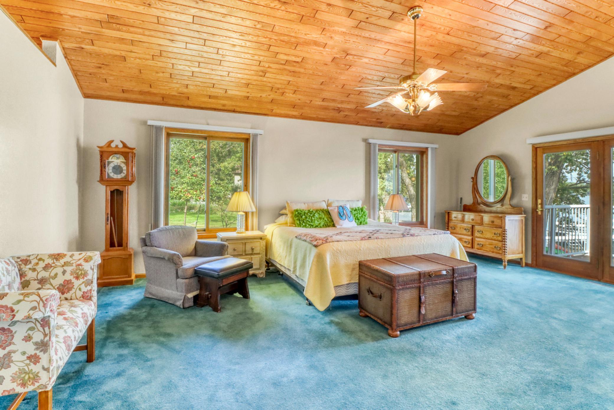 23093 Roosevelt Beach Lane