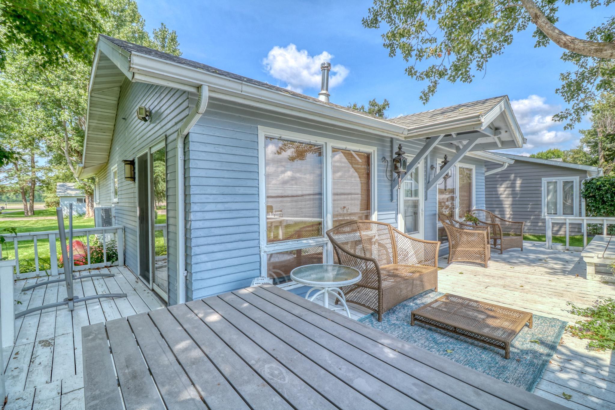 51256 County Highway 9