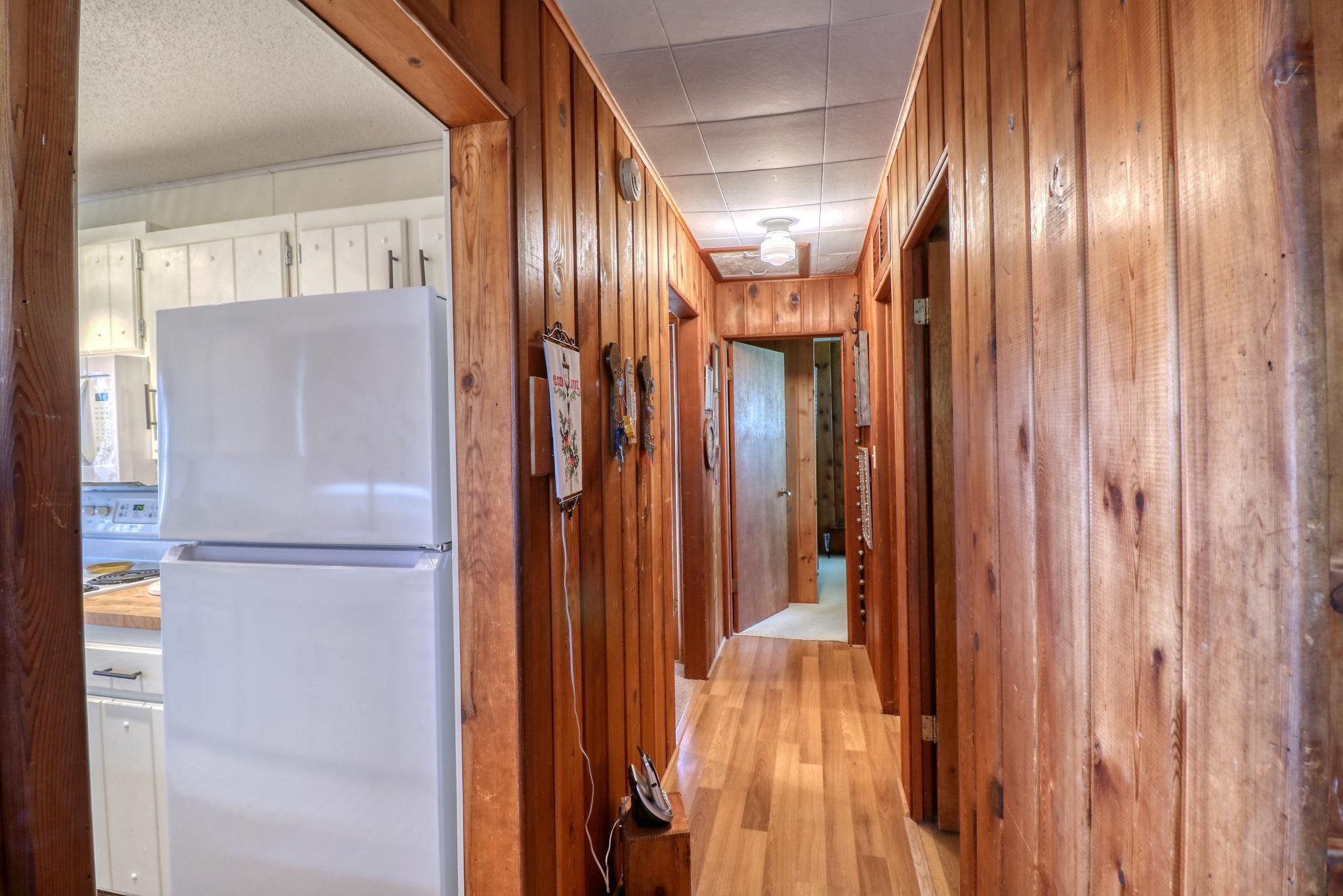 51256 County Highway 9