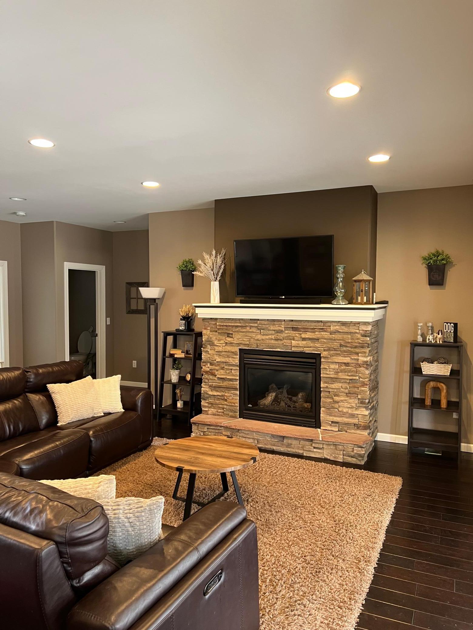 1943 Middle Creek Road