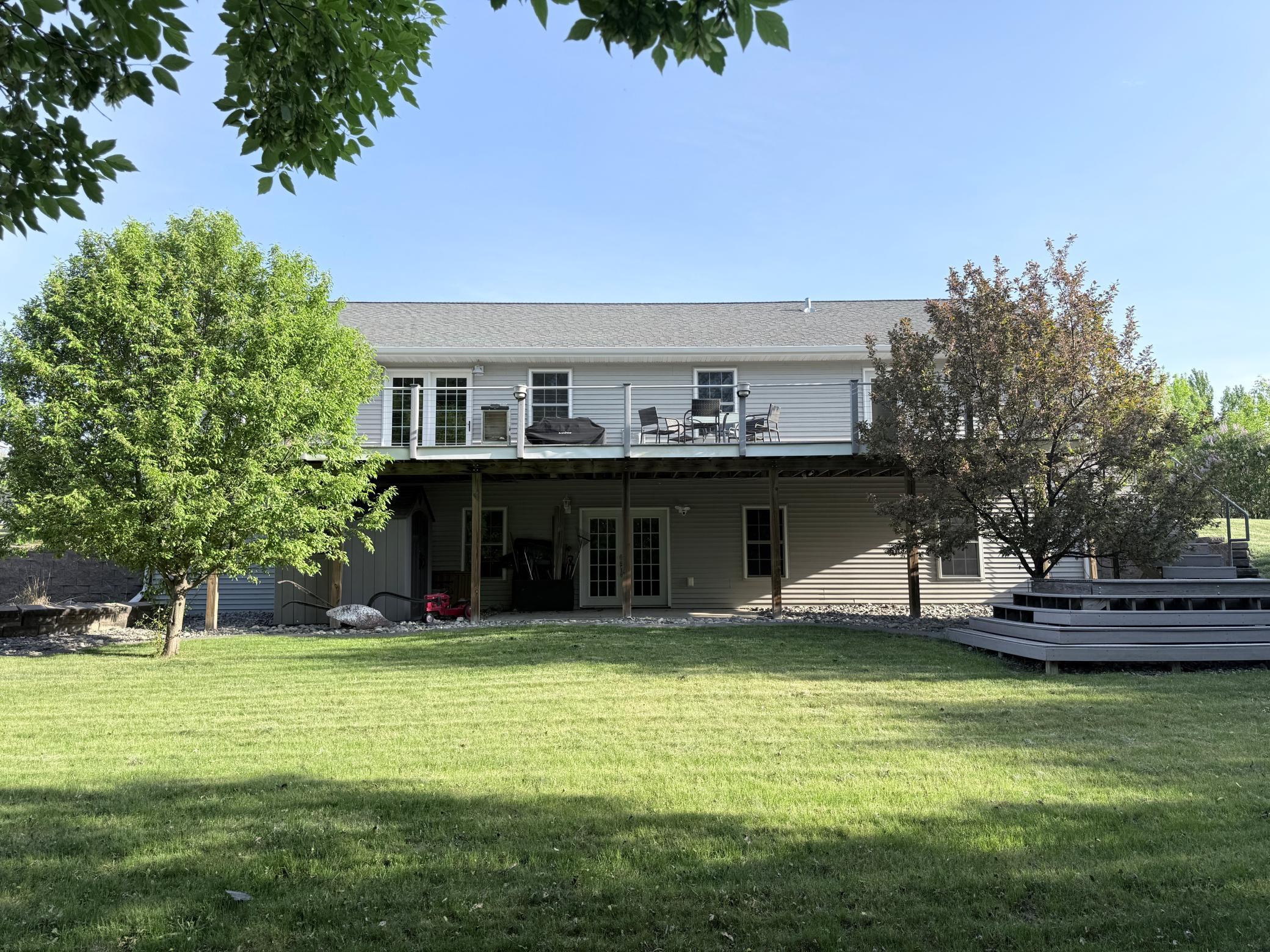 2317 Hillcrest Lane