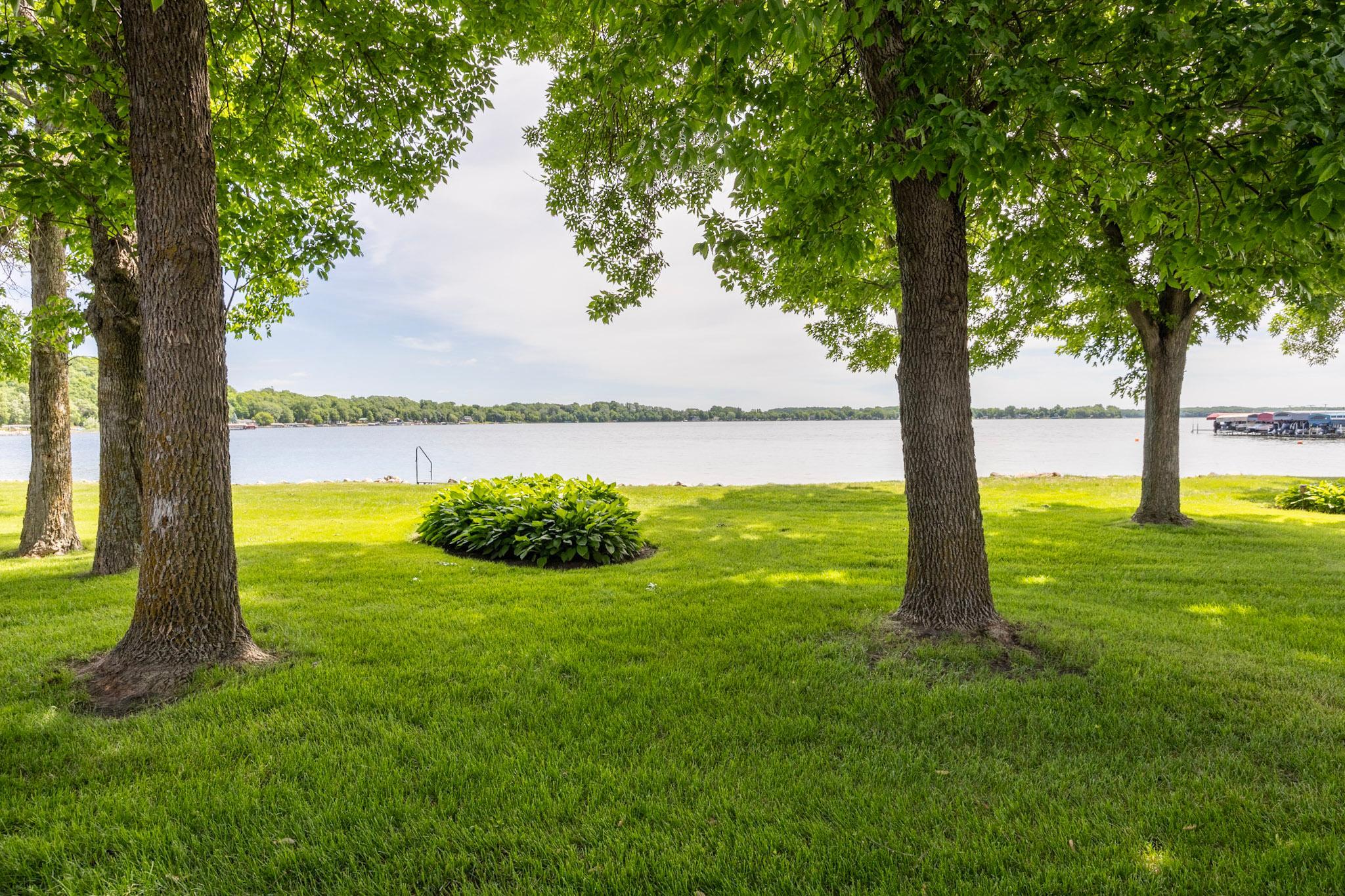 22710 Dunvilla Drive Unit: 6