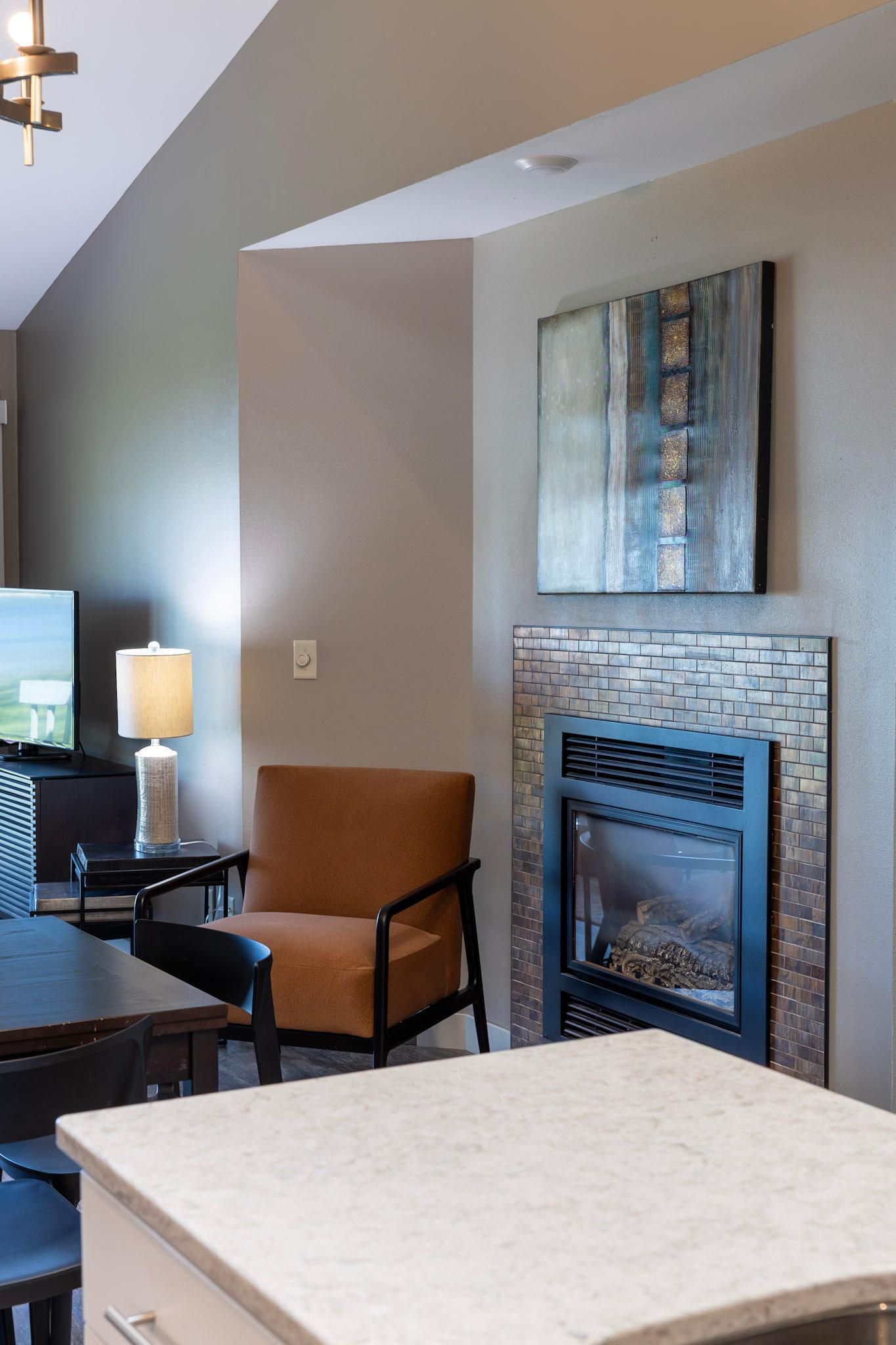 22710 Dunvilla Drive Unit: 6
