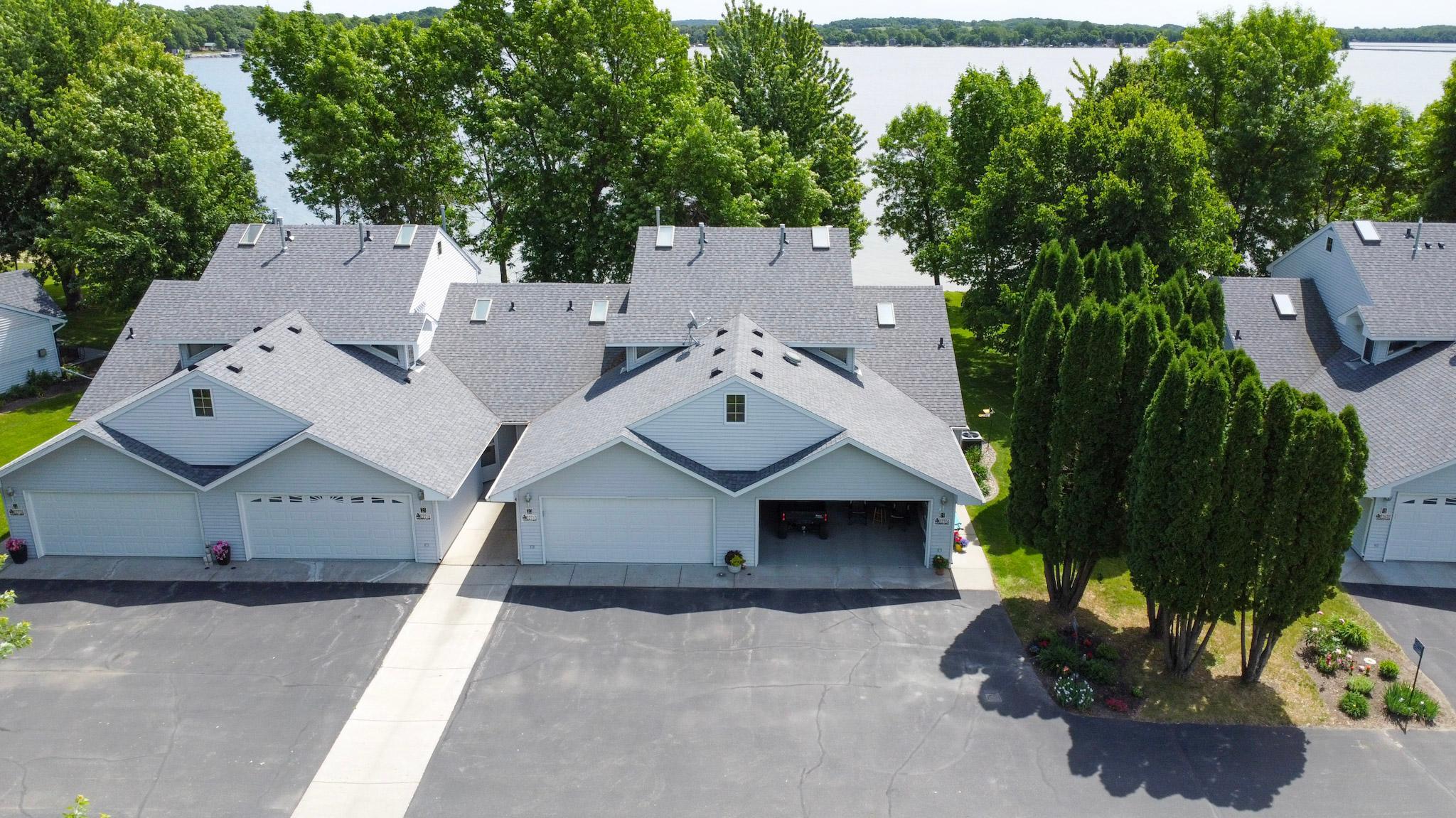 22710 Dunvilla Drive Unit: 6