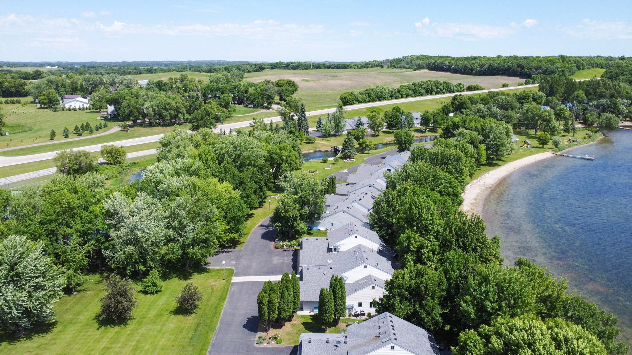 22710 Dunvilla Drive Unit: 6