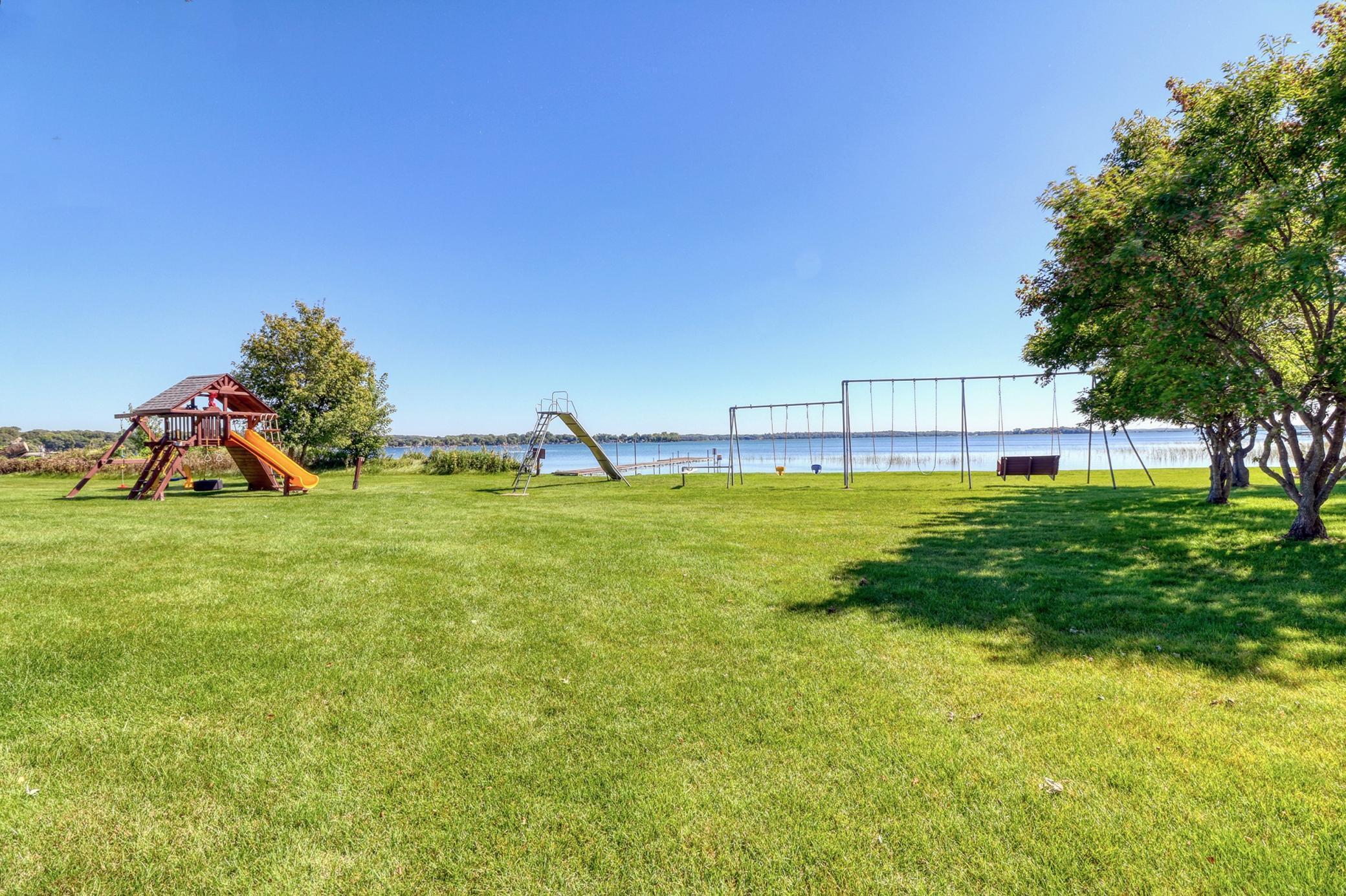 22710 Dunvilla Drive Unit: 6