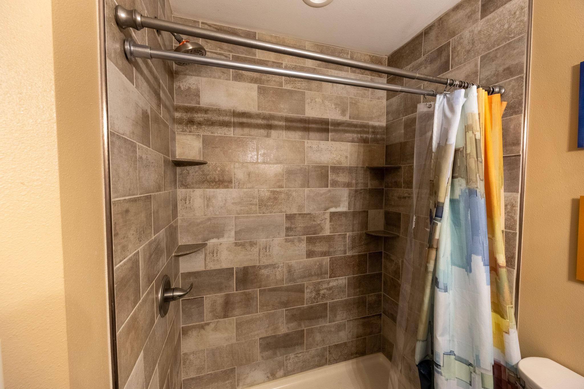 22710 Dunvilla Drive Unit: 6