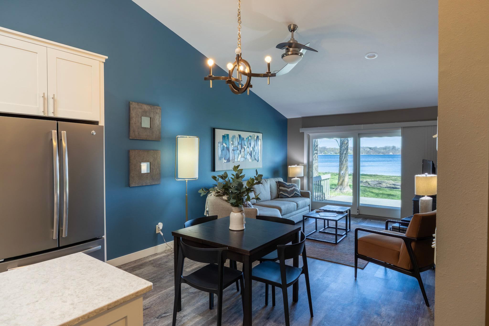 22710 Dunvilla Drive Unit: 6