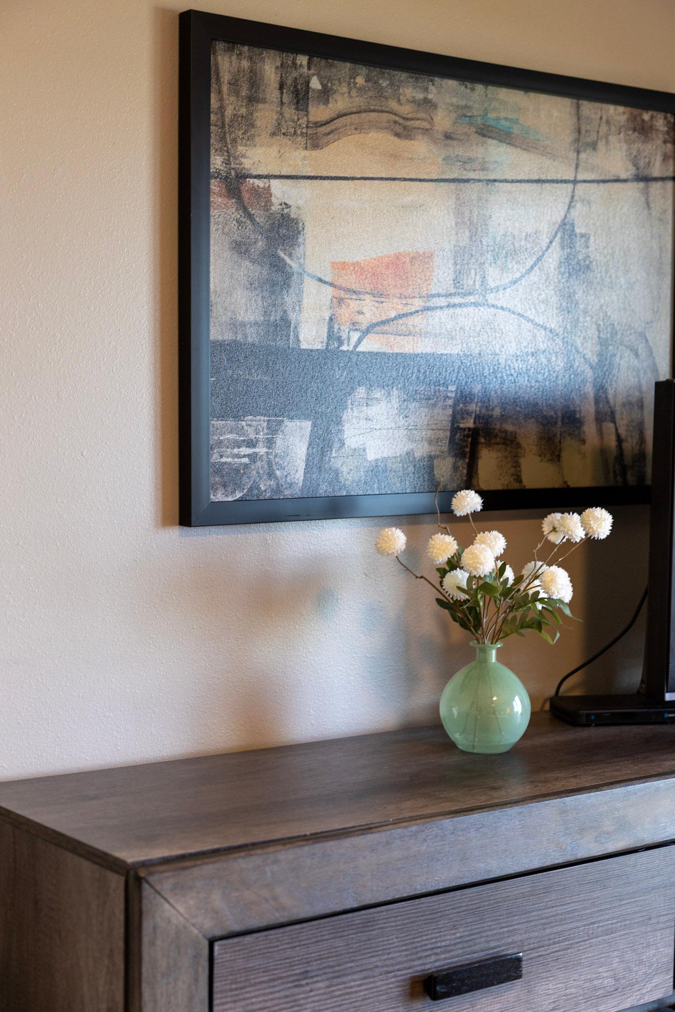 22710 Dunvilla Drive Unit: 6