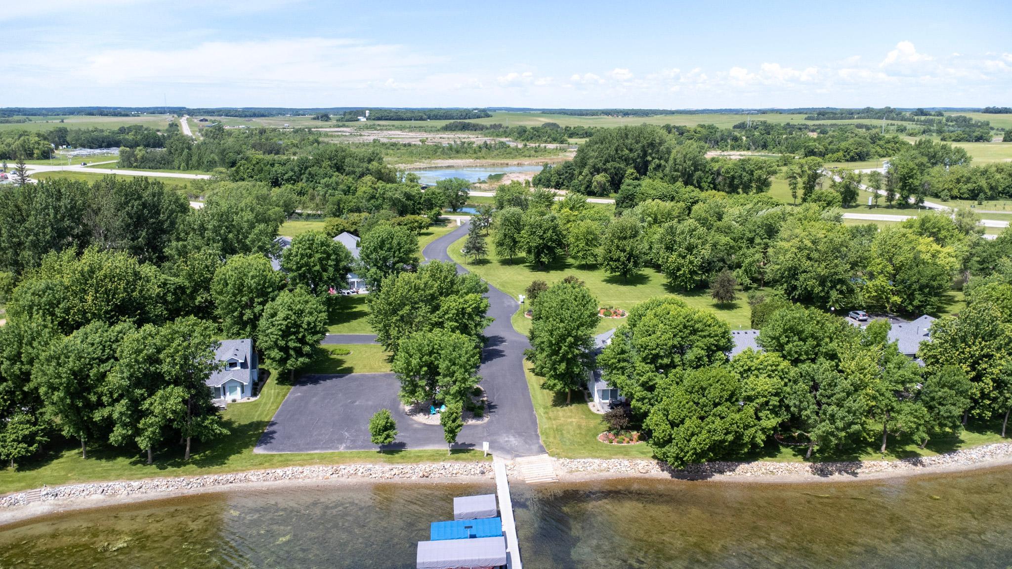 22710 Dunvilla Drive Unit: 6