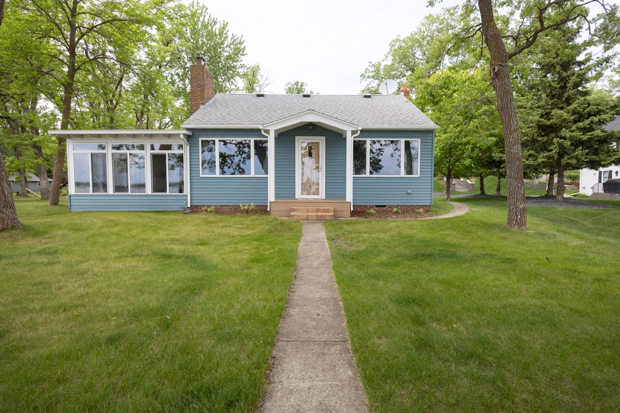 22558 Senns Beach Drive
