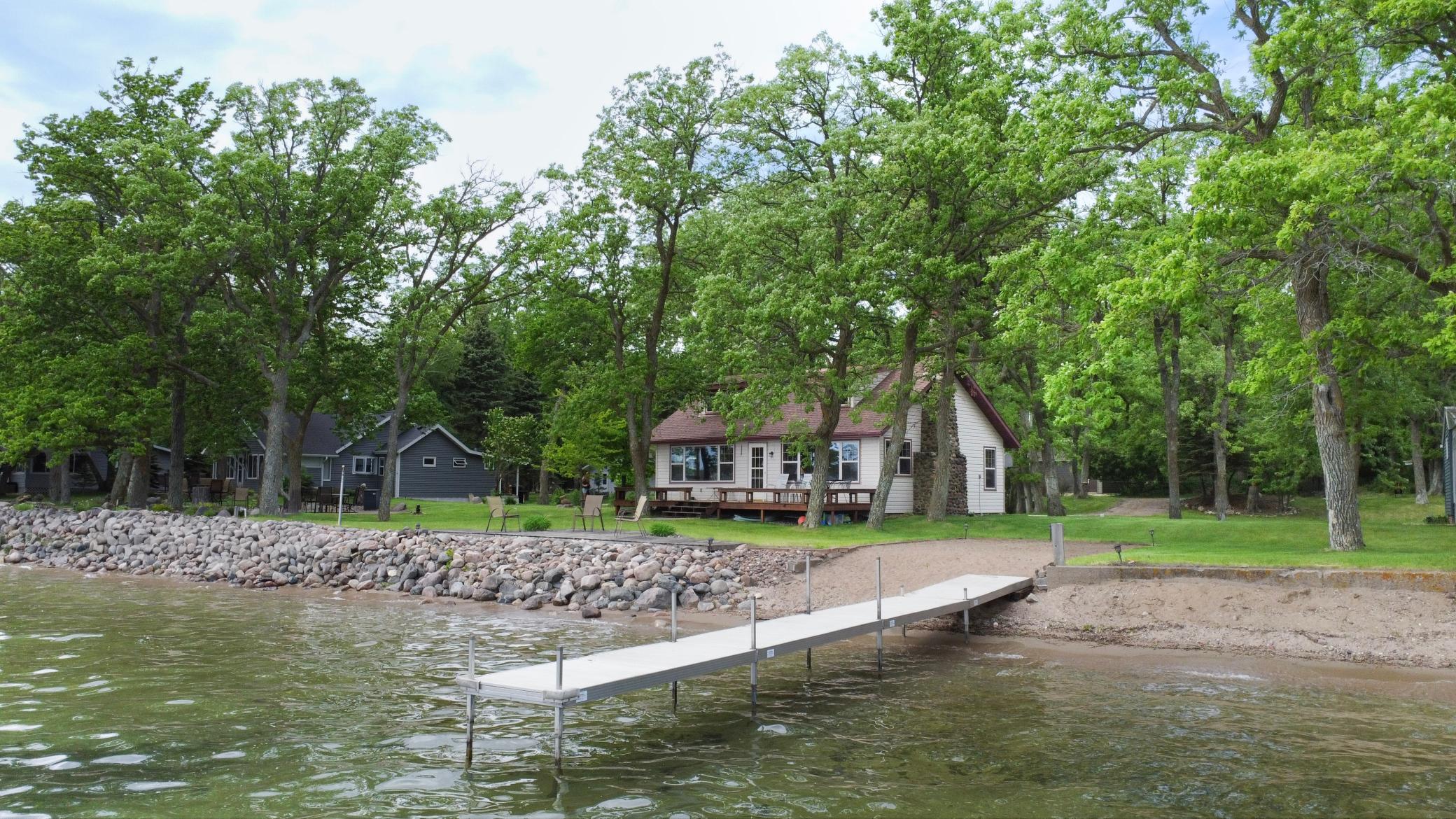22548 Senns Beach Drive