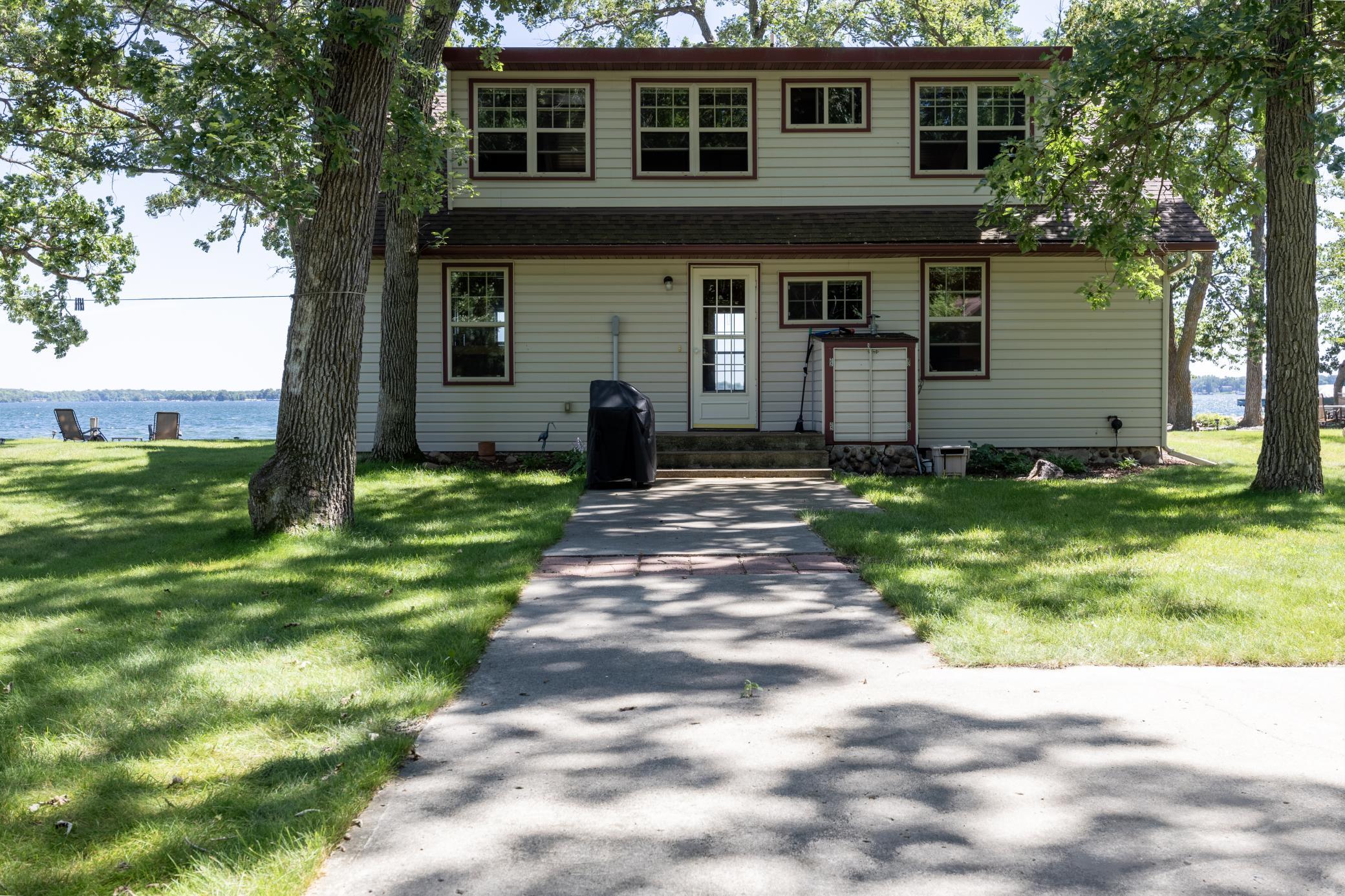 22548 Senns Beach Drive