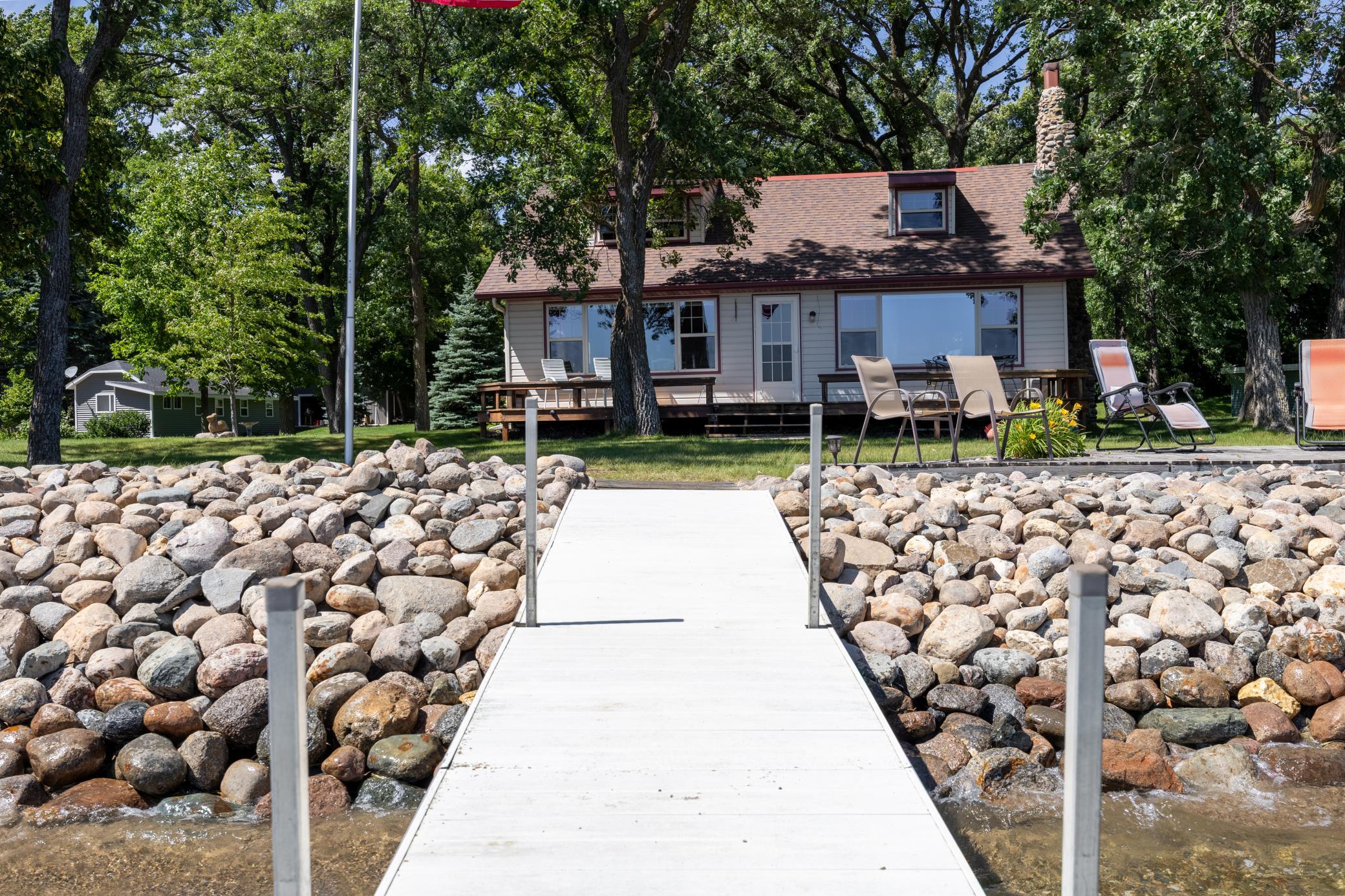 22548 Senns Beach Drive