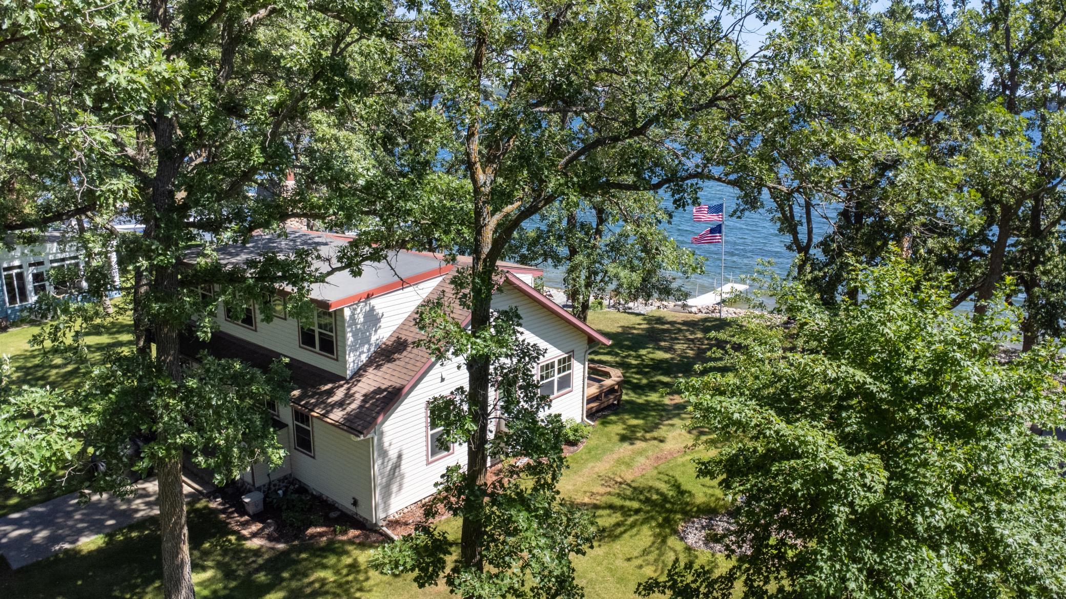 22548 Senns Beach Drive
