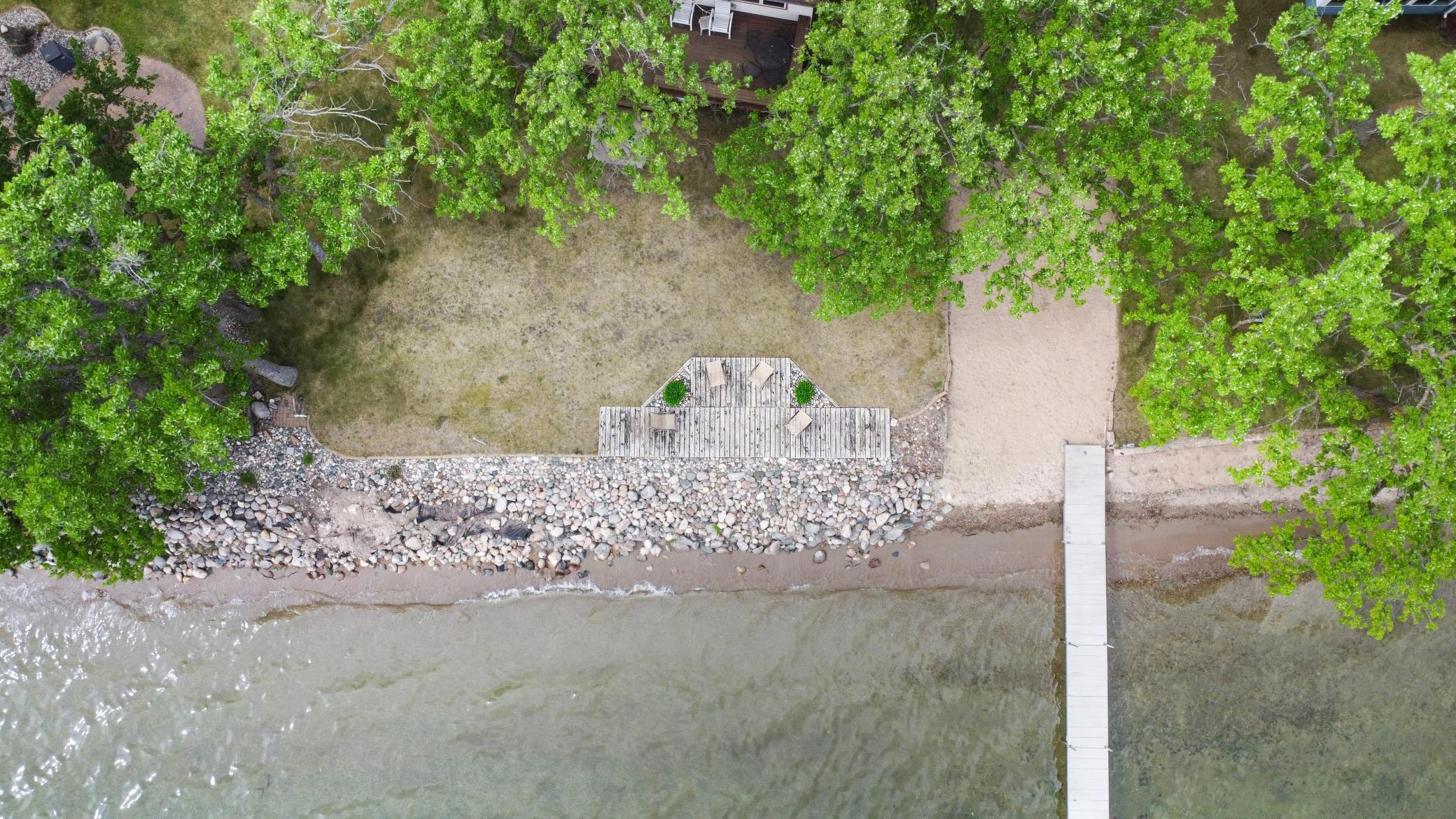 22548 Senns Beach Drive