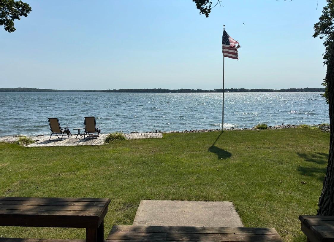 22548 Senns Beach Drive