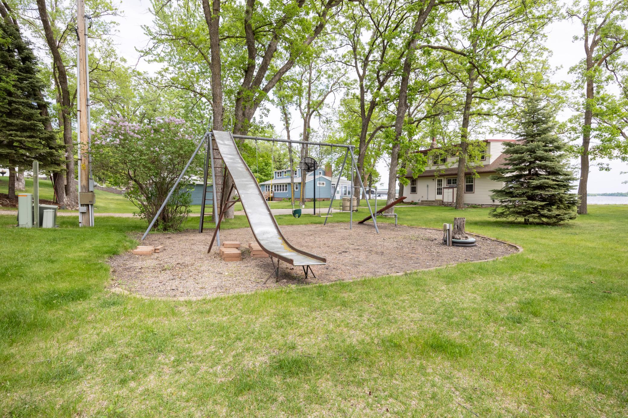 22558 Senns Beach Drive