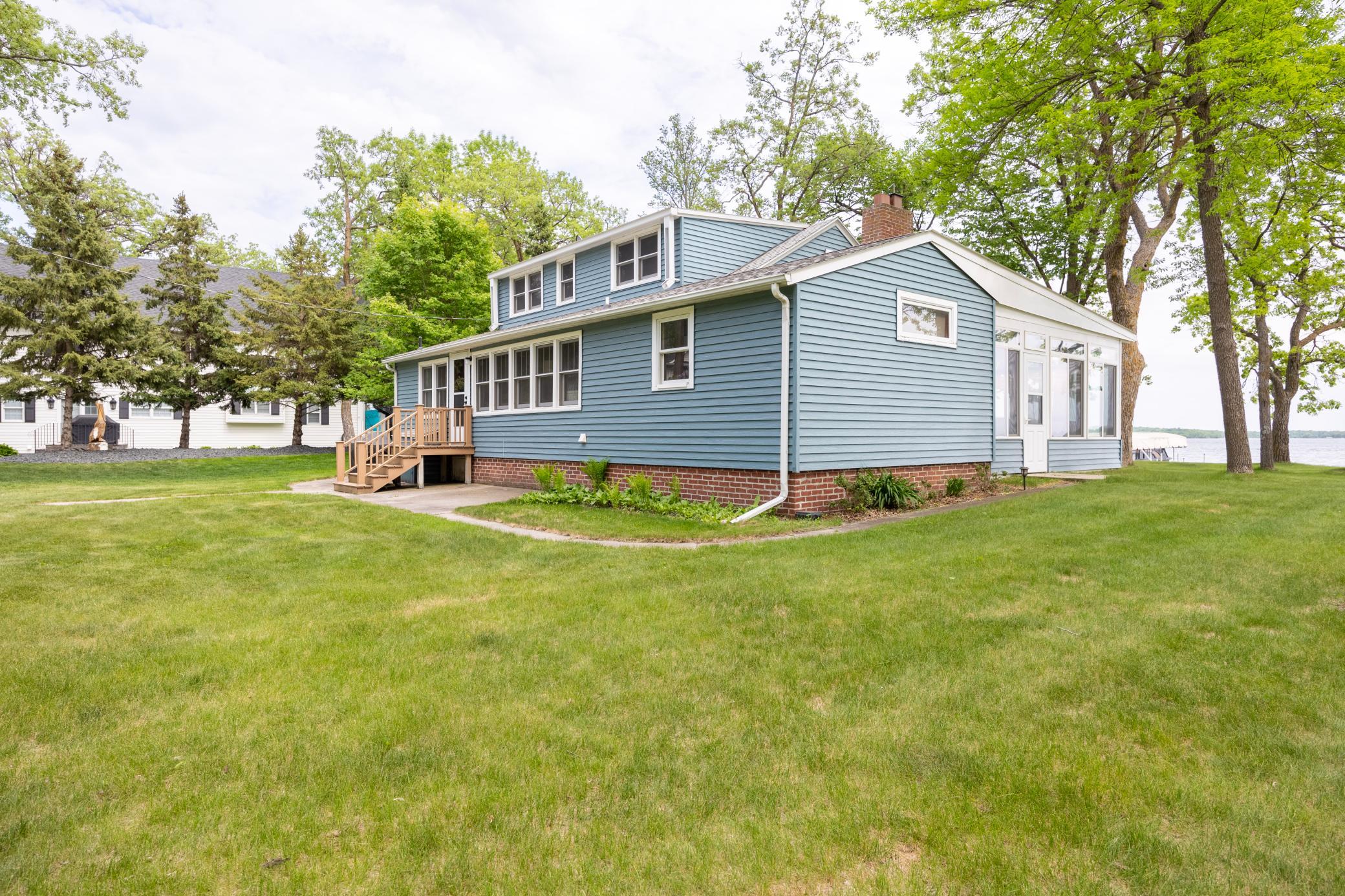 22558 Senns Beach Drive