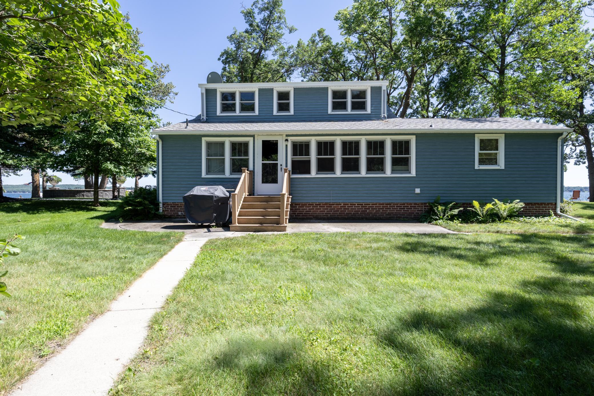 22558 Senns Beach Drive