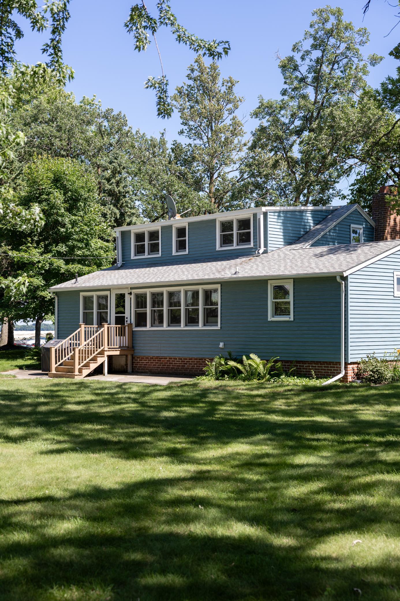 22558 Senns Beach Drive