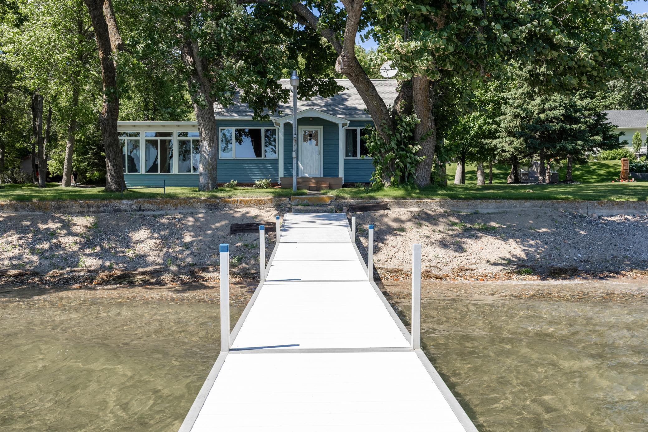 22558 Senns Beach Drive