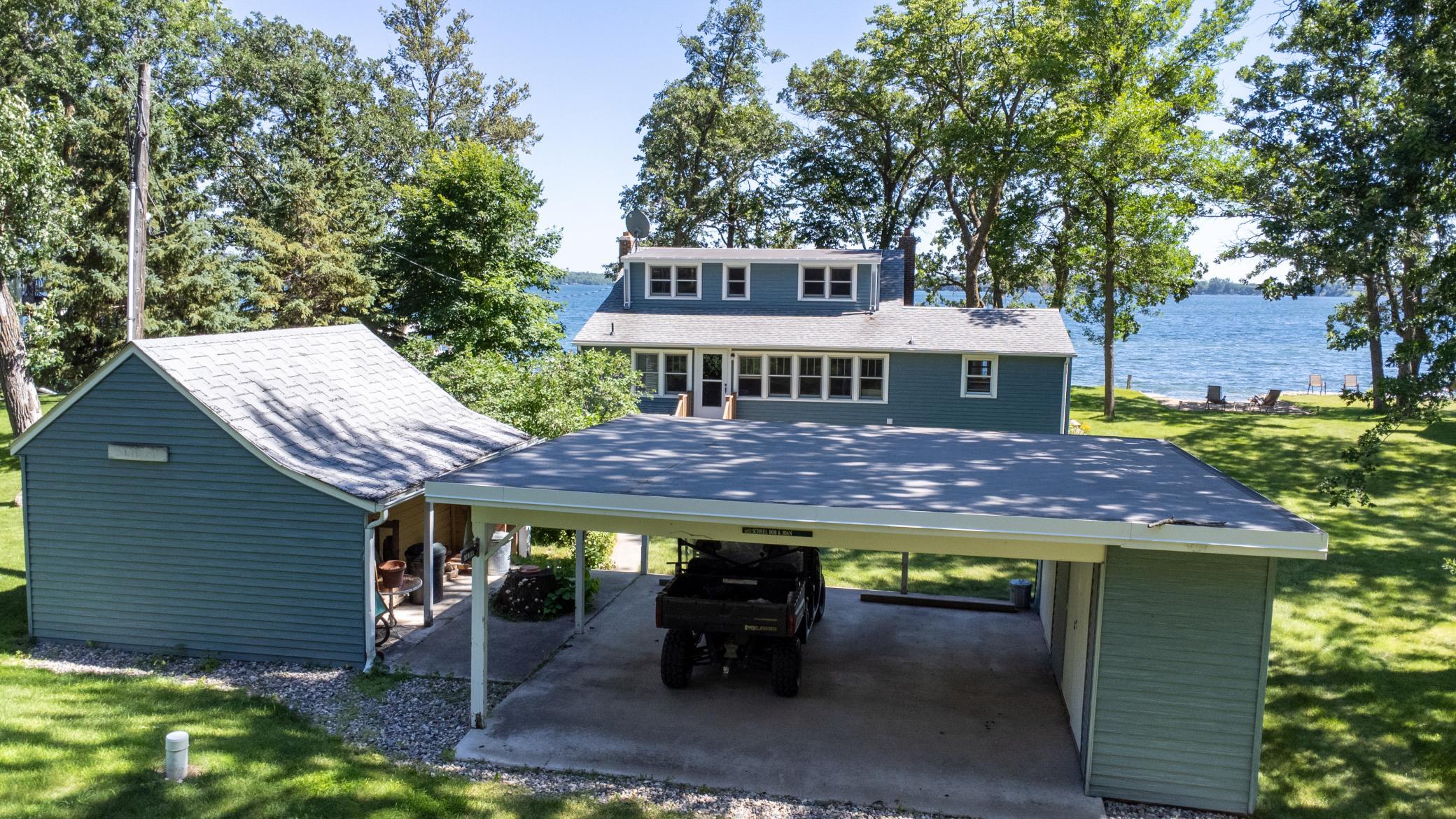 22558 Senns Beach Drive
