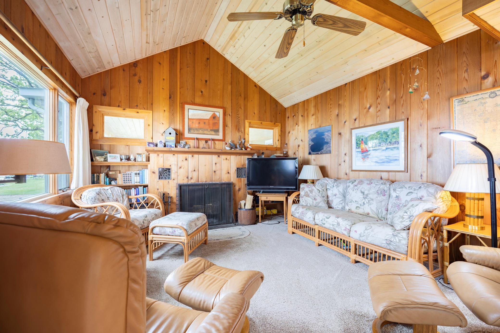 22558 Senns Beach Drive