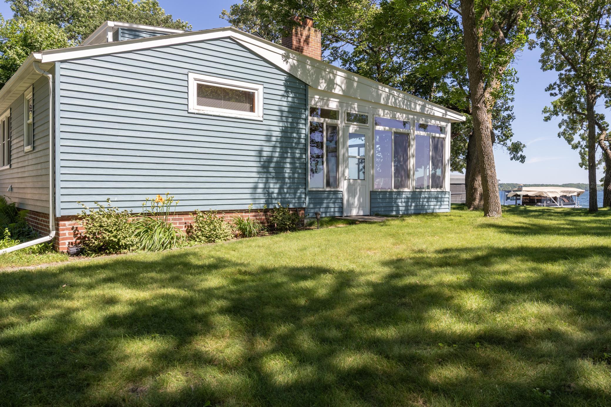 22558 Senns Beach Drive