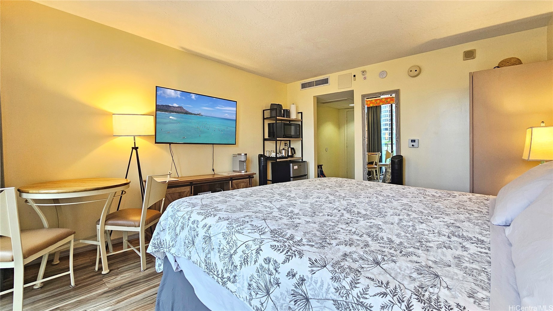 1850 Ala Moana Boulevard 223