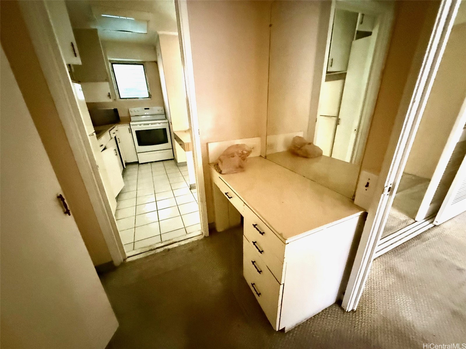 417 Nohonani Street 102