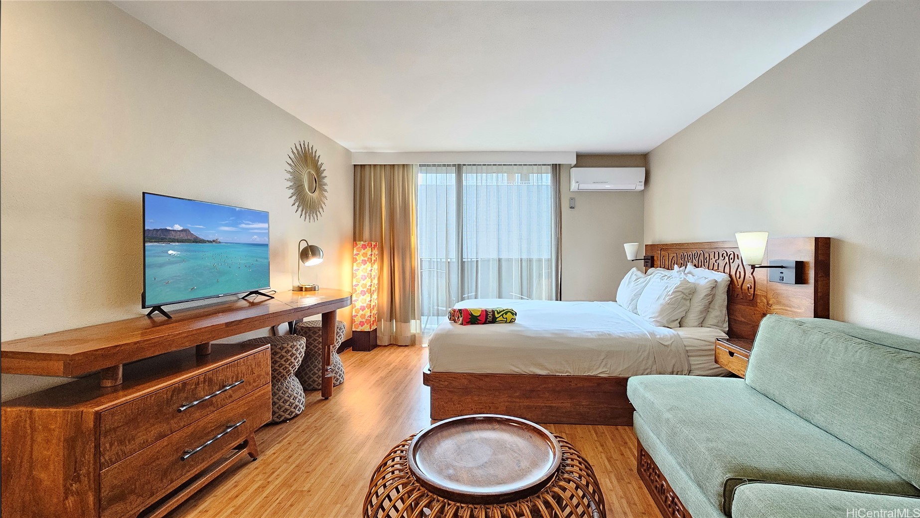 2425 Kuhio Avenue 502