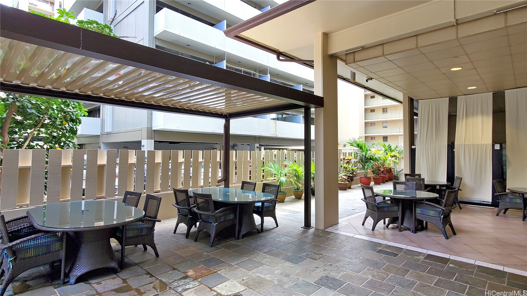 444 Kanekapolei Street 610