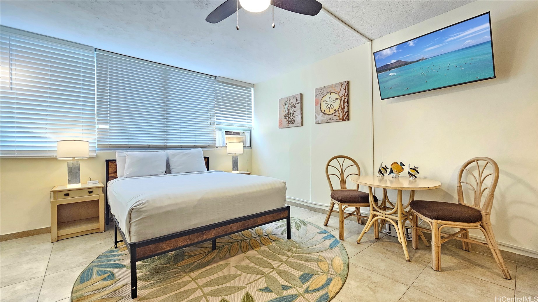 134 Kapahulu Avenue 801