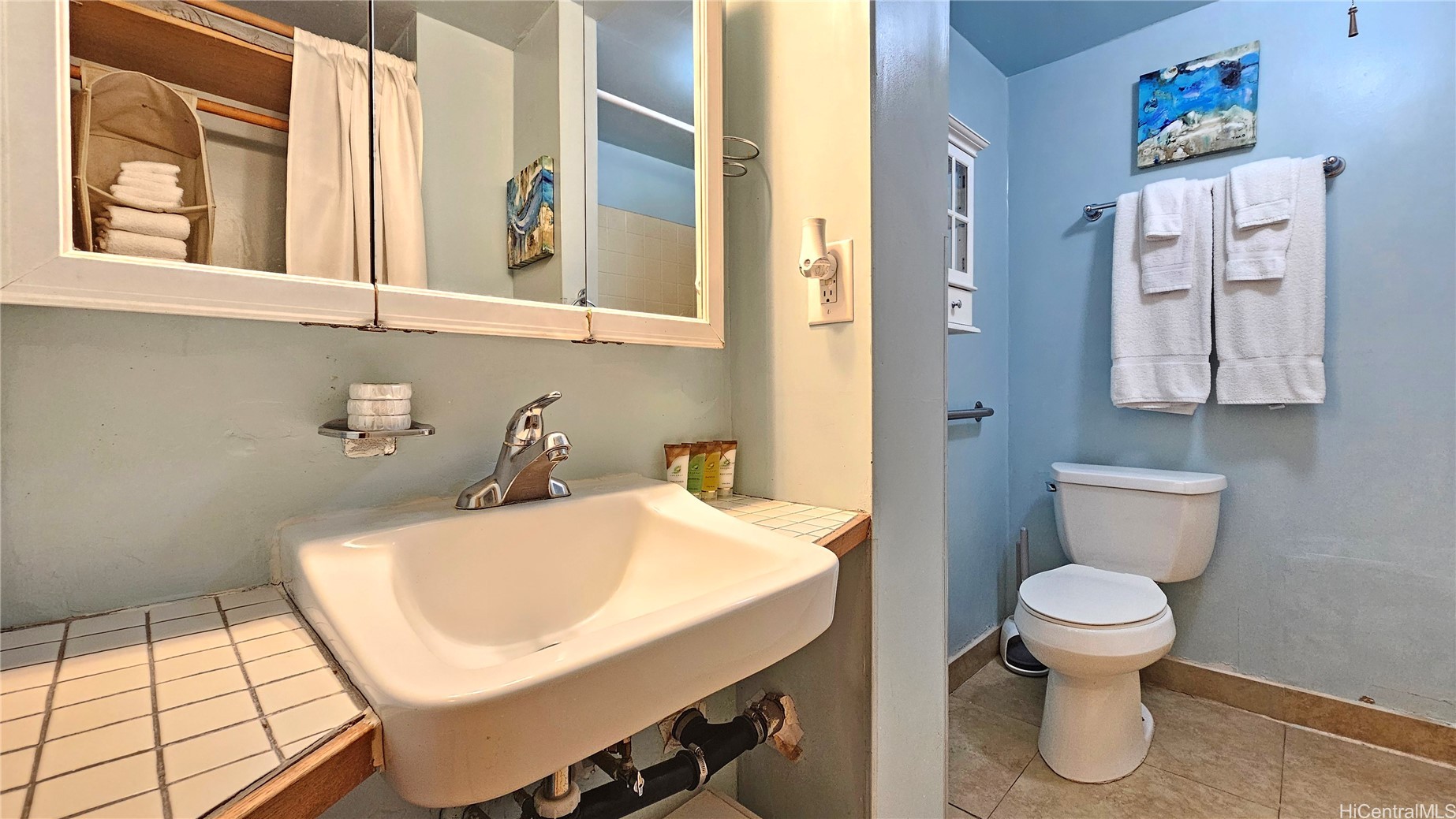 134 Kapahulu Avenue 801