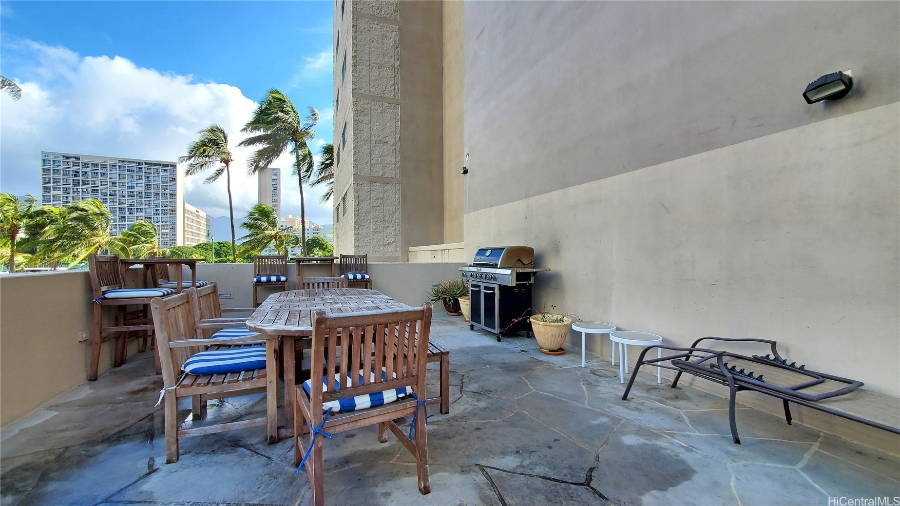 2115 Ala Wai Boulevard 804