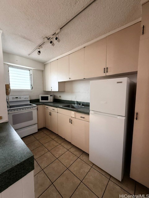417 Nohonani Street 513