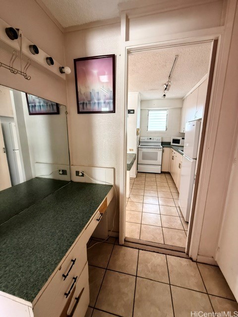 417 Nohonani Street 513