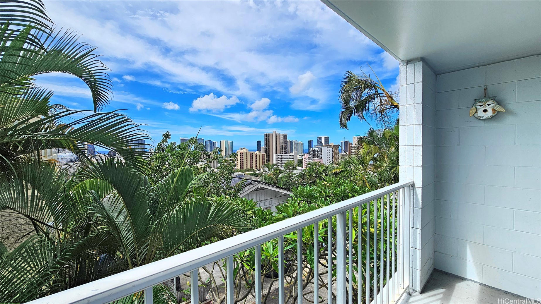 1025 Maunaihi Place 105