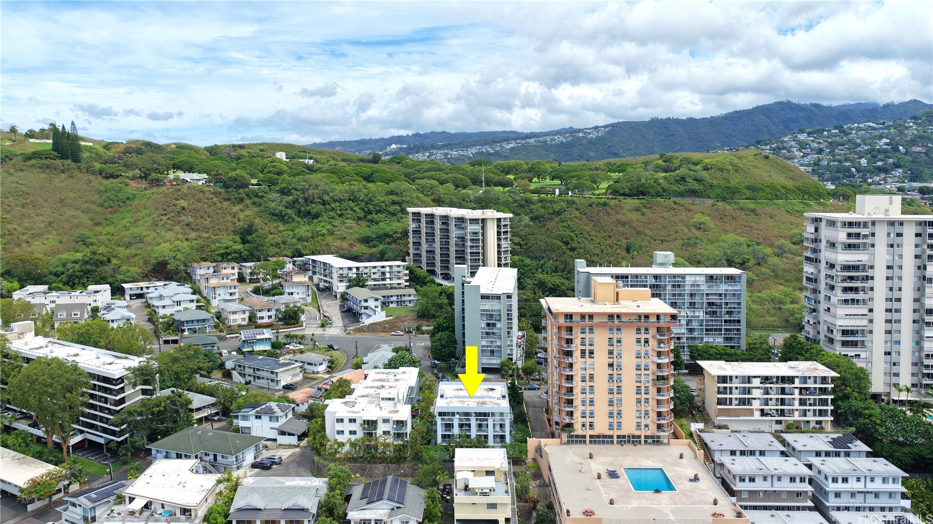 1025 Maunaihi Place 105